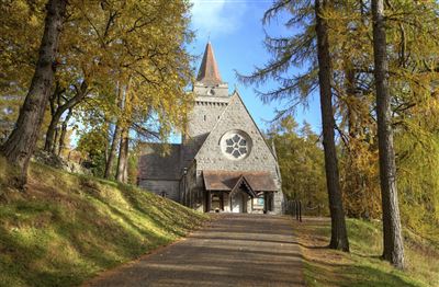 Crathie Kirk